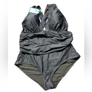 YOUDIAN black plus size 3XL one piece cross back swimsuit NWT